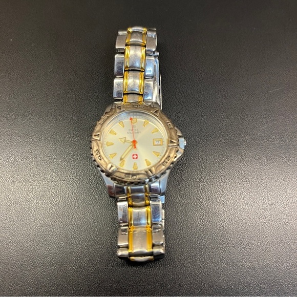 Swiss Military Watch Stainless Steel Water Resistant Silver & Gold main image 4